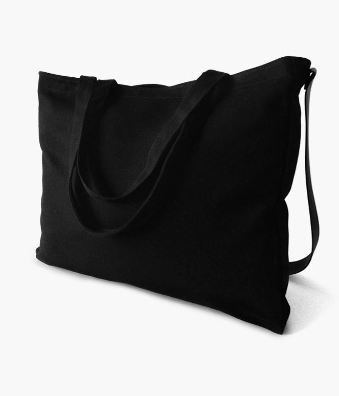 QUEENS RING REINS TOTE BAG